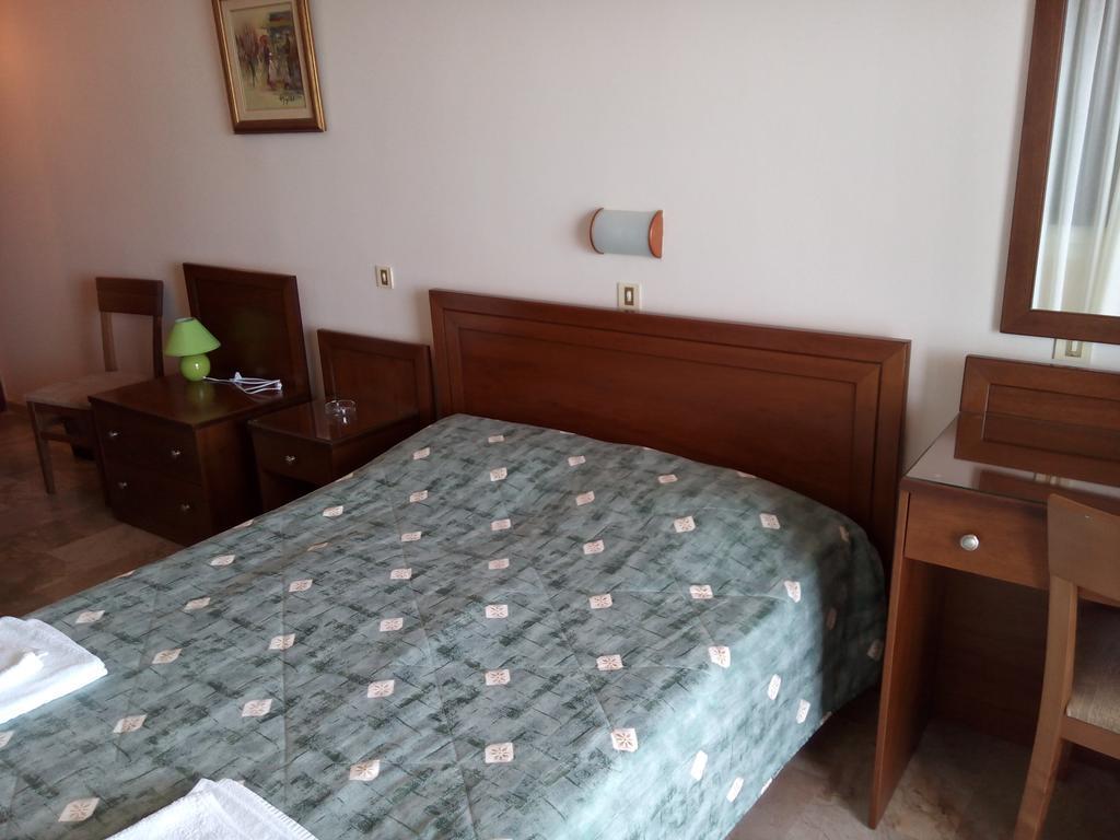 Akrogiali キパリシア 部屋 写真